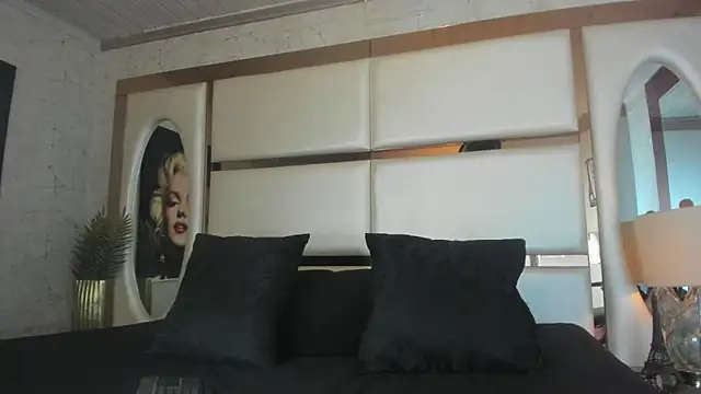 ALAN SANTHOS online show from 12-16-25, 03:55