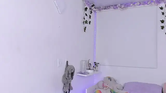 Baby Xian online show from 01-15-26, 03:00