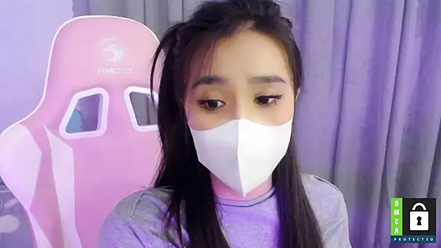 Snapshot of San___San chatting on 02-23-25, 03:40 San San online show from 02-23-25, 03:40