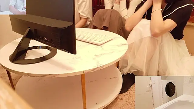 Snapshot of Kakushi_dori chatting on 04-20-26, 09:34 Kakushi dori online show from 04-20-26, 09:34