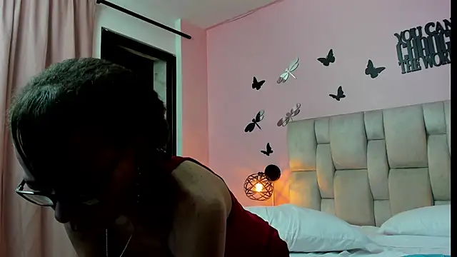 daniela xue online show from 01-18-25, 02:36