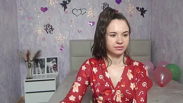 KaraCriegs online show from 01-31-25, 01:33