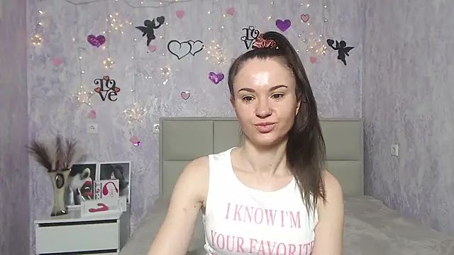 KaraCriegs online show from 02-05-25, 09:40