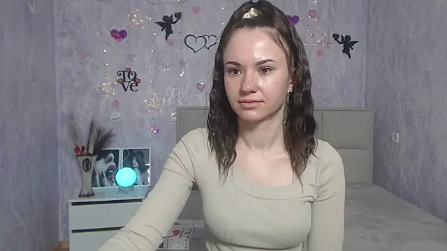 KaraCriegs online show from 03-13-25, 07:06