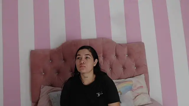 Snapshot of zaleya_mateus chatting on 05-21-26, 11:06 zaleya mateus online show from 05-21-26, 11:06