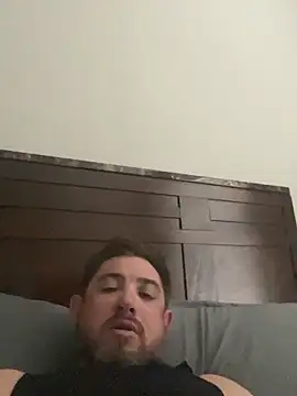 caliguy37 online show from 11-28-25, 04:20