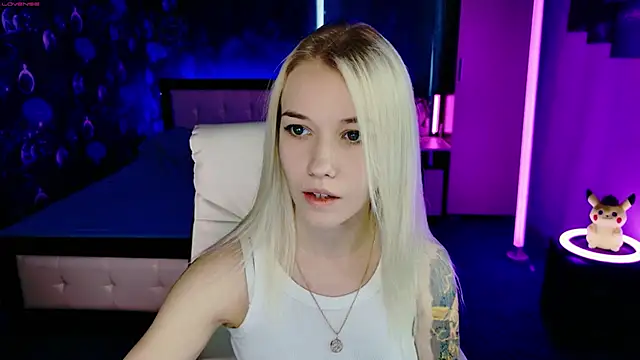 ShhhO O online show from 11-22-25, 10:14