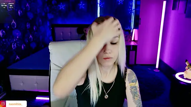 Snapshot of ShhhO_O chatting on 03-22-26, 08:40 ShhhO O online show from 03-22-26, 08:40