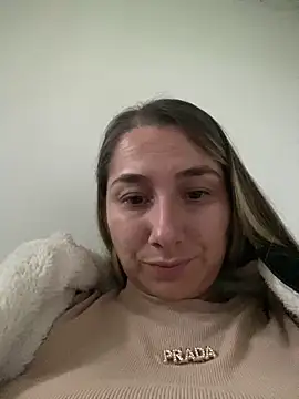 Iris love18 online show from 11-15-25, 10:15