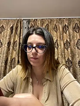 NadiraNoor online show from 11-10-25, 08:41