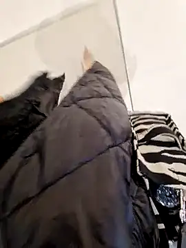 Ina HotX online show from 12-07-24, 03:41