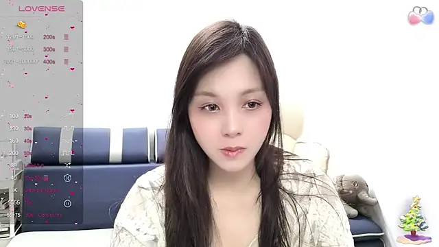 Snapshot of Toookiss chatting on 02-12-25, 07:13 Toookiss online show from 02-12-25, 07:13