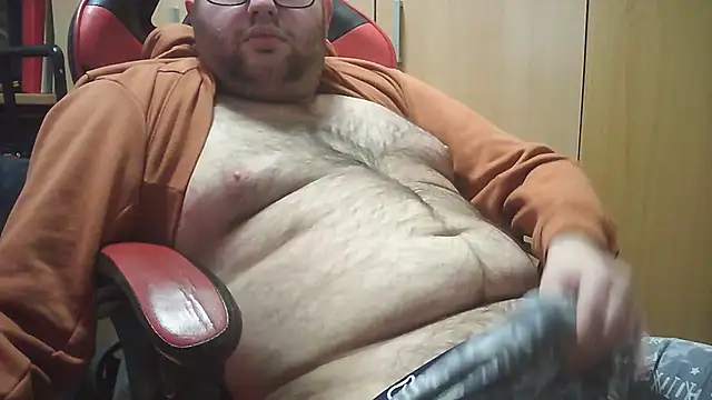 Javier bear online show from 02-20-25, 02:02