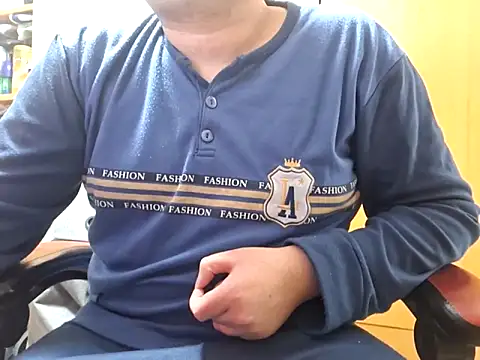 Javier bear online show from 02-28-25, 10:28