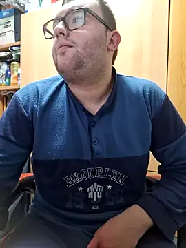 Javier bear online show from 03-22-25, 11:20