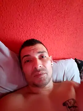 Snapshot of Zoltanioan26 chatting on 02-26-26, 09:30 Zoltanioan26 online show from 02-26-26, 09:30