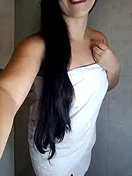 Snapshot of victoria_cooper3 chatting on 03-07-25, 10:45 victoria cooper3 online show from 03-07-25, 10:45