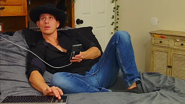 zack Fisher online show from 02-06-26, 12:26