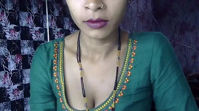 Anjali Milsi online show from 10-28-25, 03:25