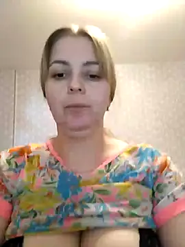 Snapshot of Lady_nice_cat chatting on 01-10-25, 12:15 Lady nice cat online show from 01-10-25, 12:15