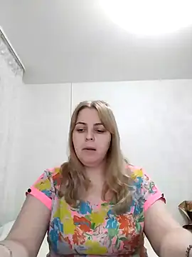 Snapshot of Lady_nice_cat chatting on 01-16-25, 12:09 Lady nice cat online show from 01-16-25, 12:09