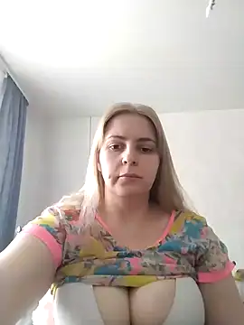 Snapshot of Lady_nice_cat chatting on 01-28-25, 04:29 Lady nice cat online show from 01-28-25, 04:29