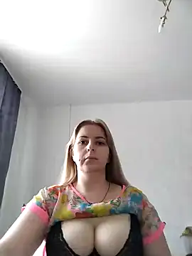 Snapshot of Lady_nice_cat chatting on 01-30-25, 03:55 Lady nice cat online show from 01-30-25, 03:55