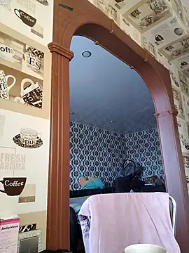 Lady nice cat online show from 10-13-25, 04:12