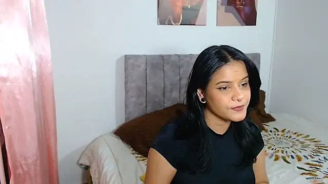 Snapshot of JossieGrey chatting on 12-28-24, 03:26 JossieGrey online show from 12-28-24, 03:26