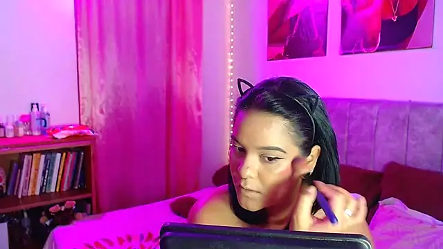 Snapshot of JossieGrey chatting on 02-12-25, 11:07 JossieGrey online show from 02-12-25, 11:07