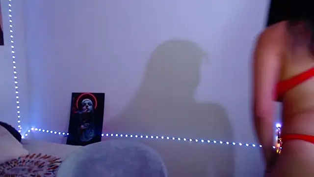 Snapshot of JossieGrey chatting on 09-20-25, 10:05 JossieGrey online show from 09-20-25, 10:05