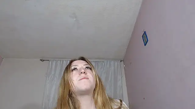 hazisabel online show from 06-19-26, 02:38