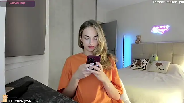 Snapshot of Miss_Aliannaa chatting on 07-01-26, 08:19 Miss Aliannaa online show from 07-01-26, 08:19