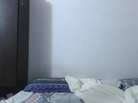 fastmilk online show from 10-14-25, 03:57