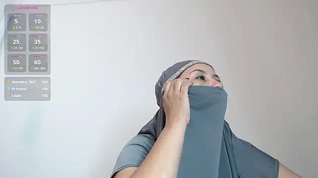 Snapshot of Amina_hafsa chatting on 03-17-25, 01:24 Amina hafsa online show from 03-17-25, 01:24