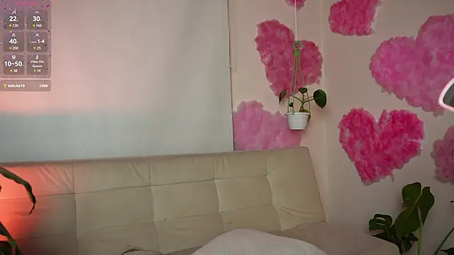 roselinedior online show from 02-26-25, 09:16