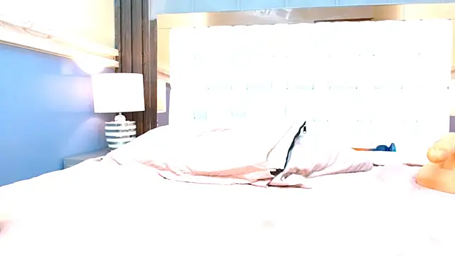 VeronicaRobles online show from 03-13-25, 10:54