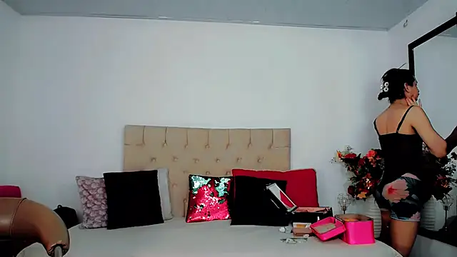 maria camilacms online show from 10-17-25, 03:47