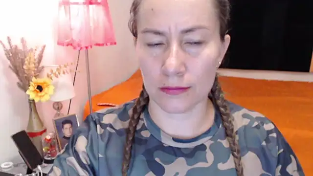 CATRINA-83 online show from 09-22-25, 04:20