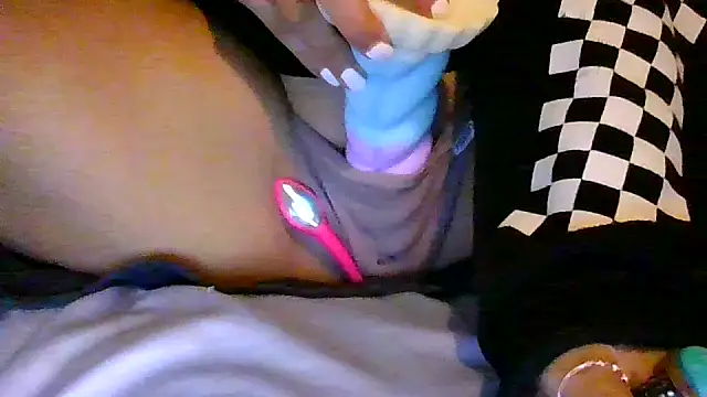 thepeachiestprincesss online show from 05-11-26, 06:16