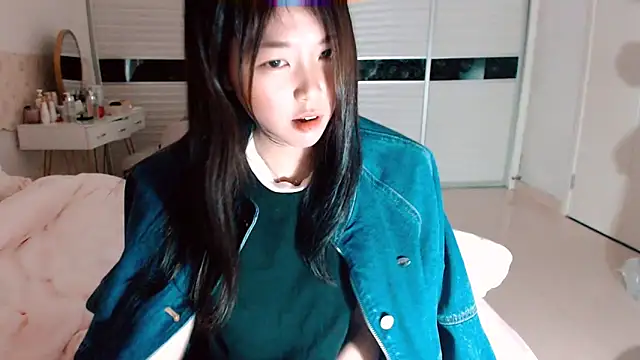 -Lucky Girl online show from 02-04-26, 02:12