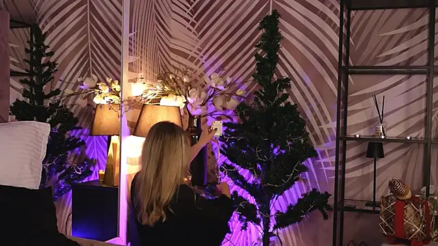 KatyaBelle online show from 12-04-25, 08:50