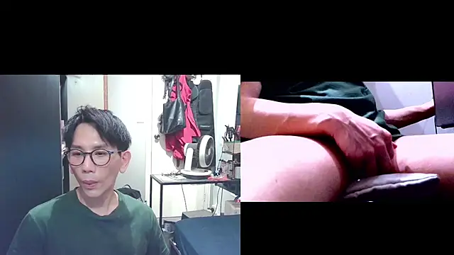 Snapshot of UndreamtM chatting on 07-21-26, 03:25 UndreamtM online show from 07-21-26, 03:25