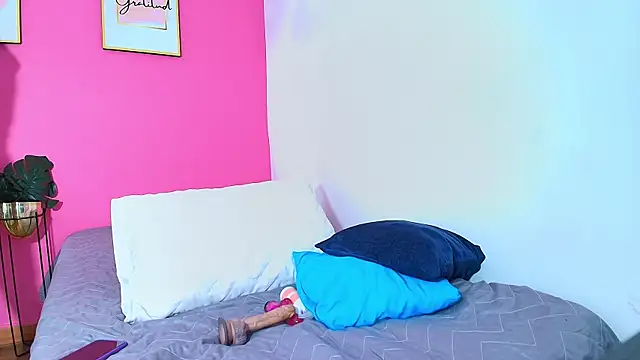 shybutdirtygirrll online show from 12-24-24, 10:55