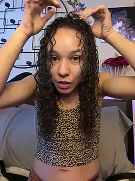 Snapshot of _Neeka_ chatting on 01-31-25, 03:11 Neeka online show from 01-31-25, 03:11