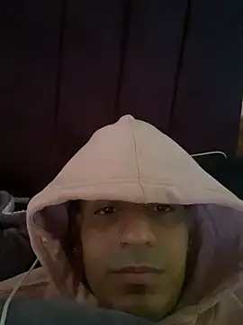 alex  top online show from 12-29-24, 07:43