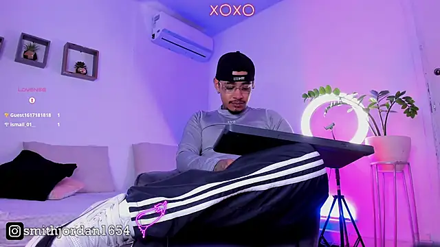 JordanSmiith  online show from 01-04-25, 12:59