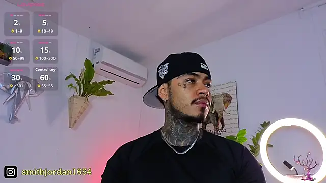 JordanSmiith  online show from 10-08-25, 07:55