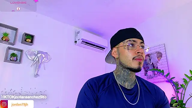 JordanSmiith  online show from 03-26-26, 09:53