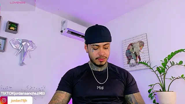 JordanSmiith  online show from 06-16-26, 09:39